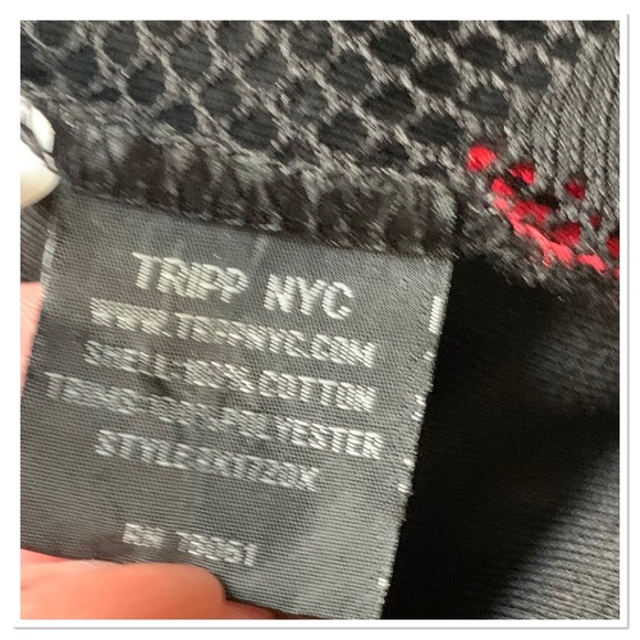 Tripp NYC Black Skull Lace Hooded Sweatshirt Top Zip Front Sheer Black Size 2X - Picture 13 of 14